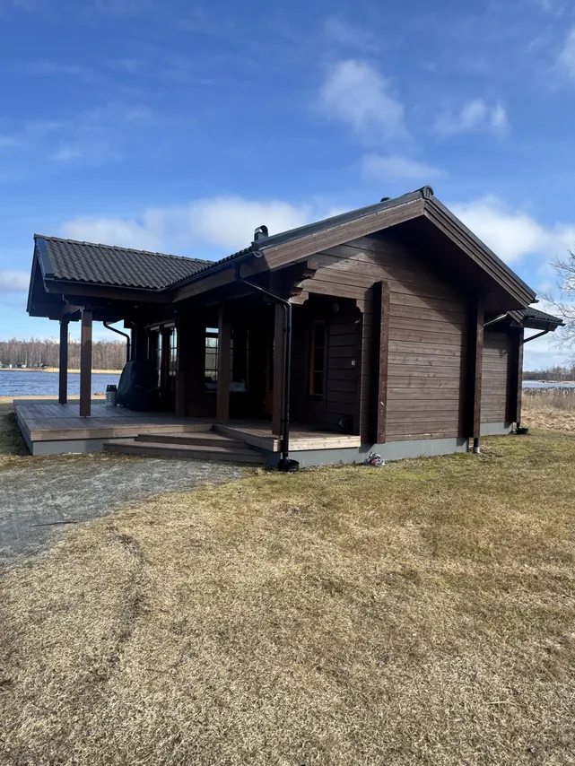 Hällanintie 4