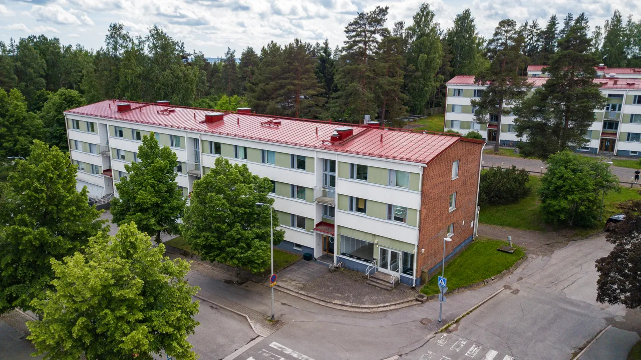 Petäjätie 5 2